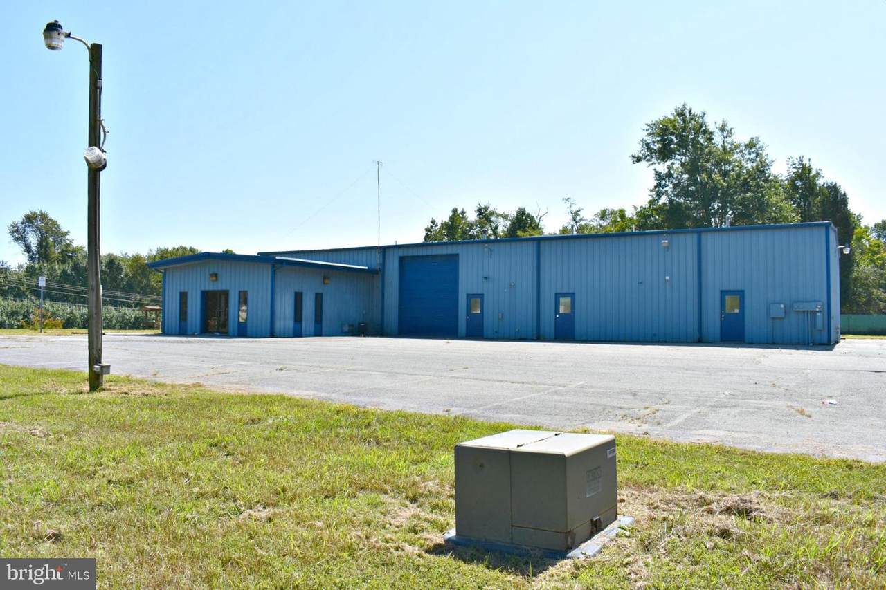11275 Edge Hill Road - Photo 1
