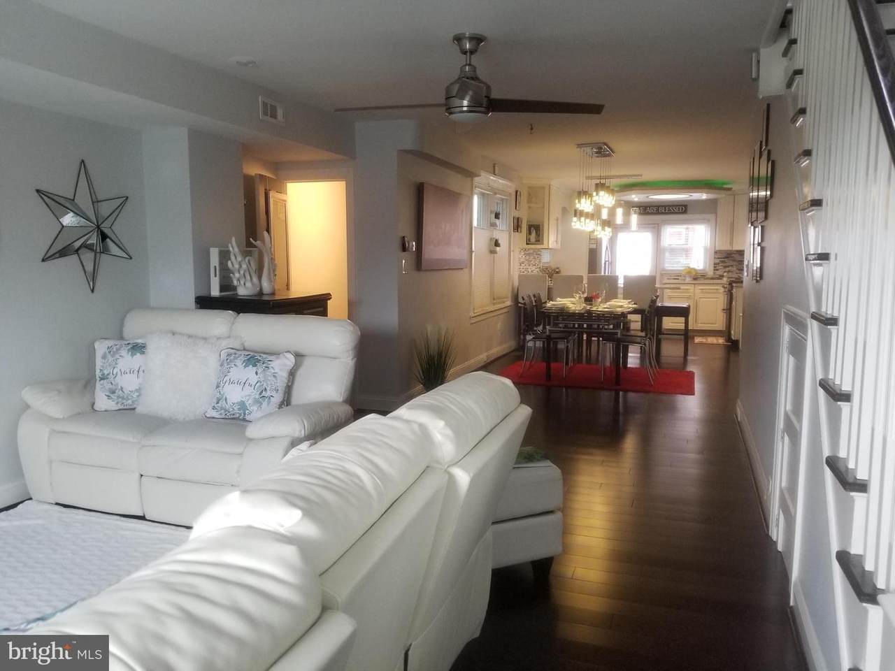 2735 Moore Street - Photo 1