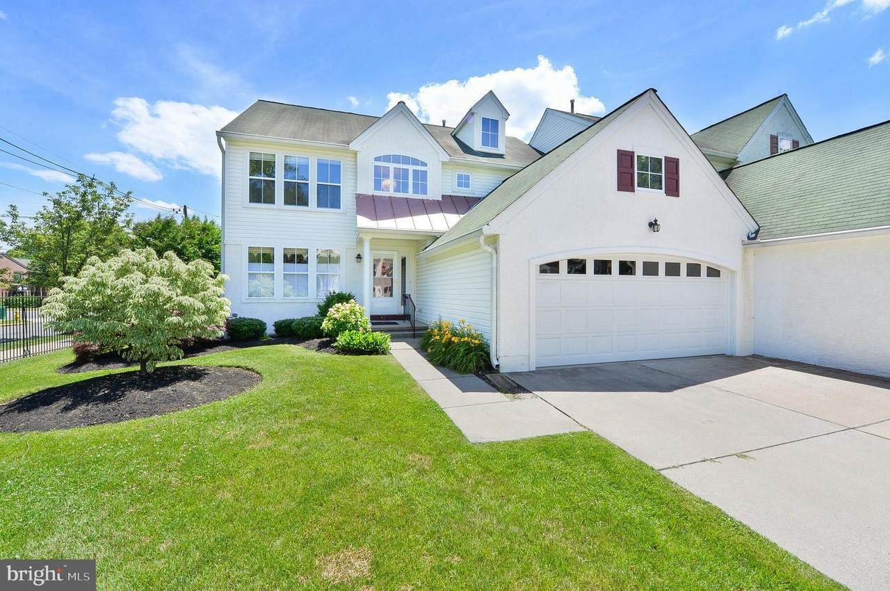 12 Crump Lane - Photo 1