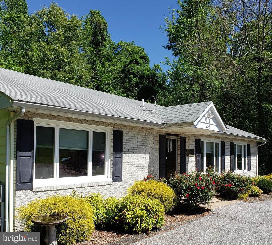 2315 Hallowing Point Road - Photo 1