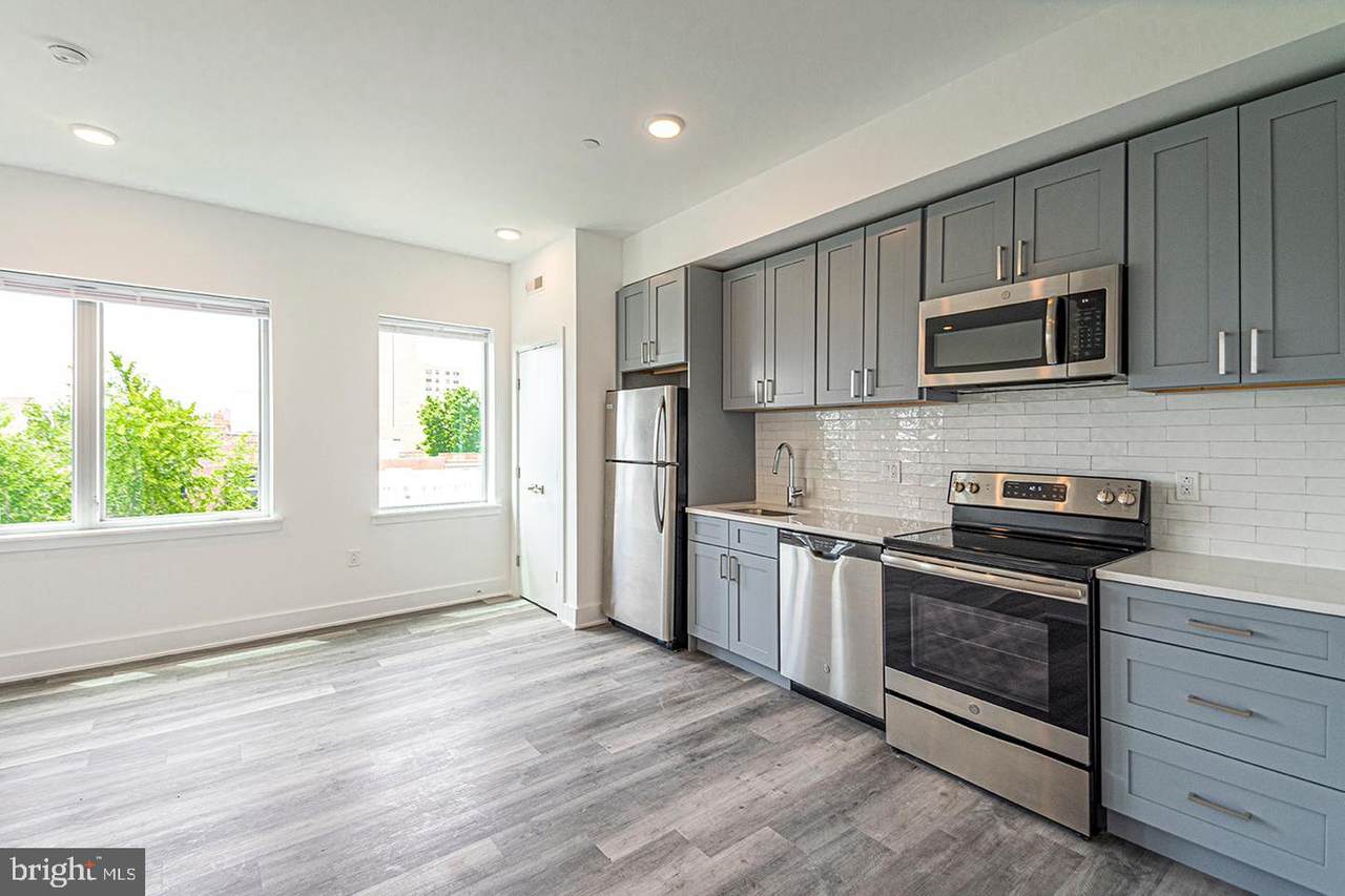 1520 South Street - Photo 1
