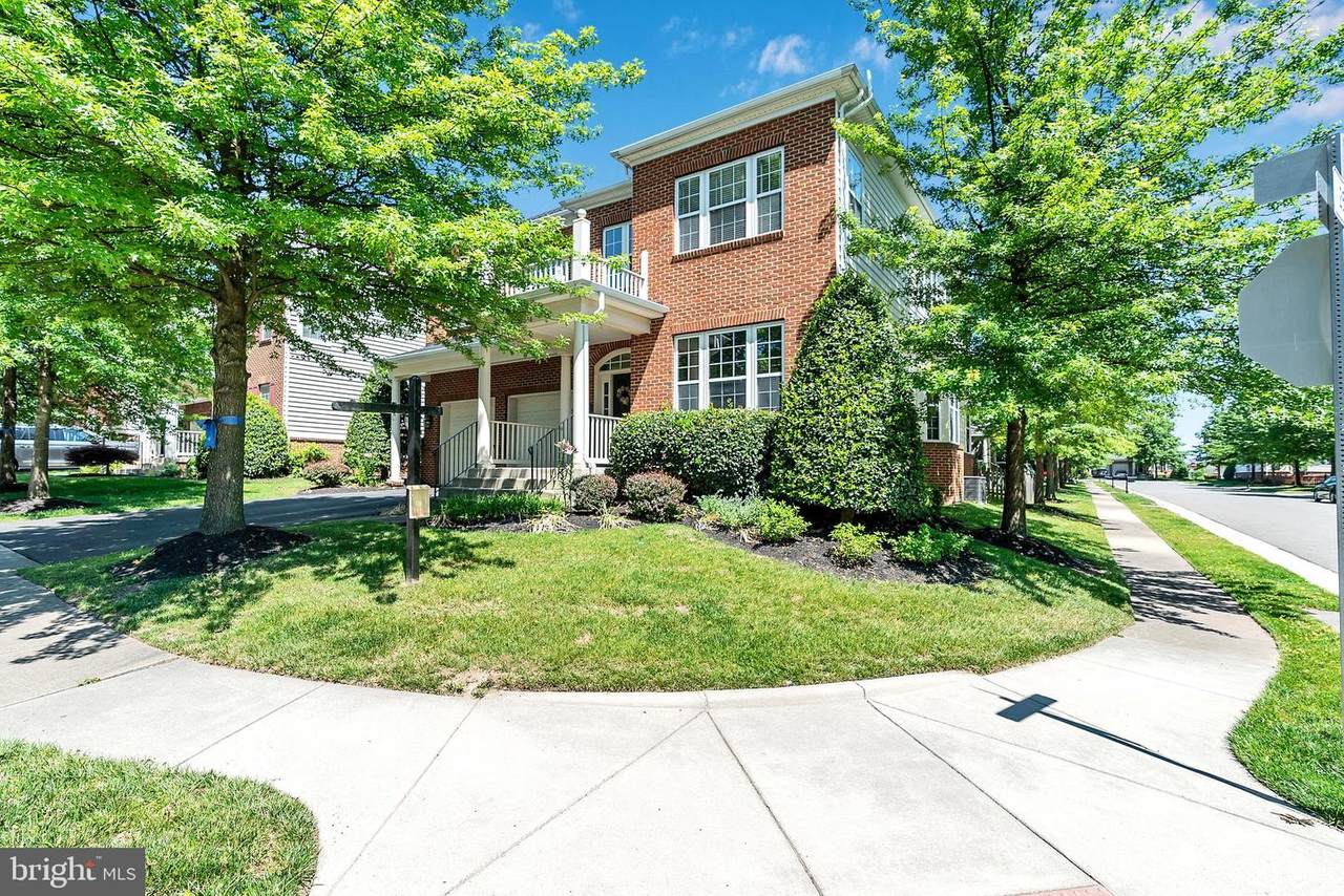 42636 Emperor Drive - Photo 1