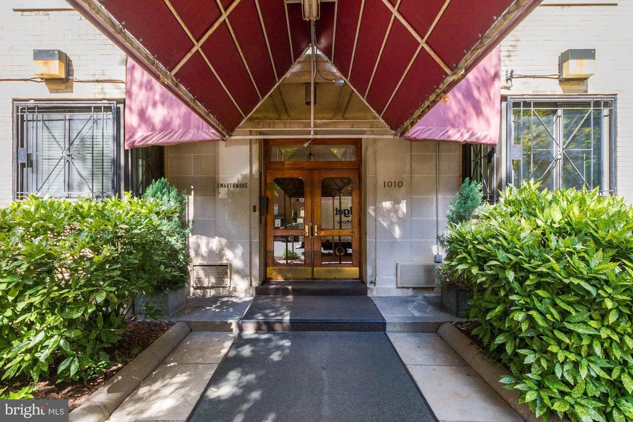 1010 25TH Street - Photo 1