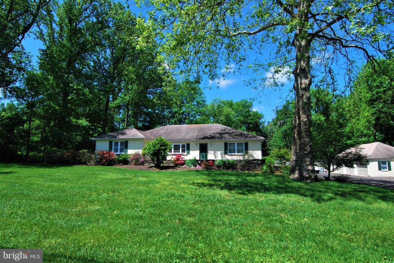 907 Limekiln Pike - Photo 1 907 Limekiln Pike - Photo 1