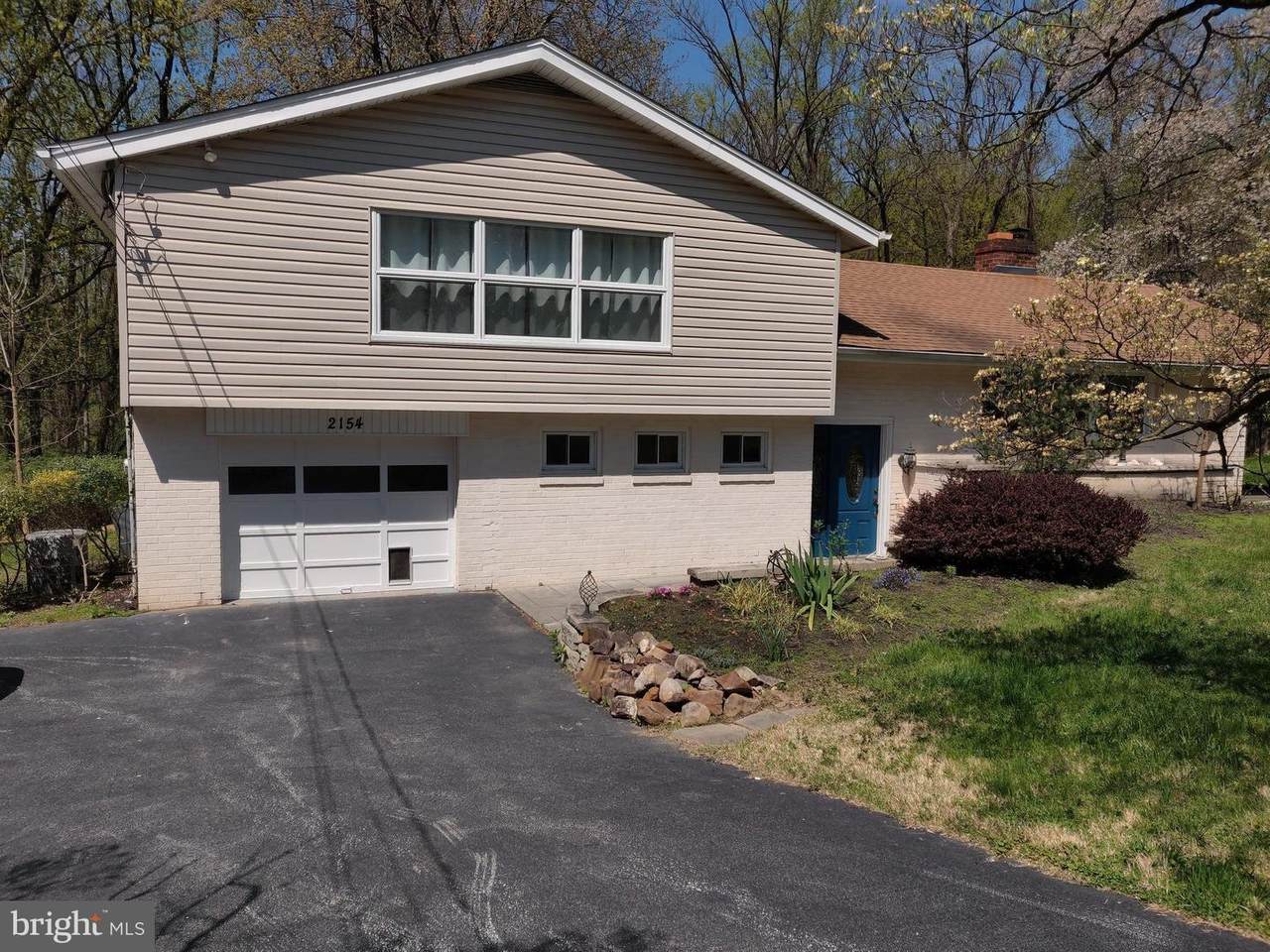2154 Howell Road - Photo 1