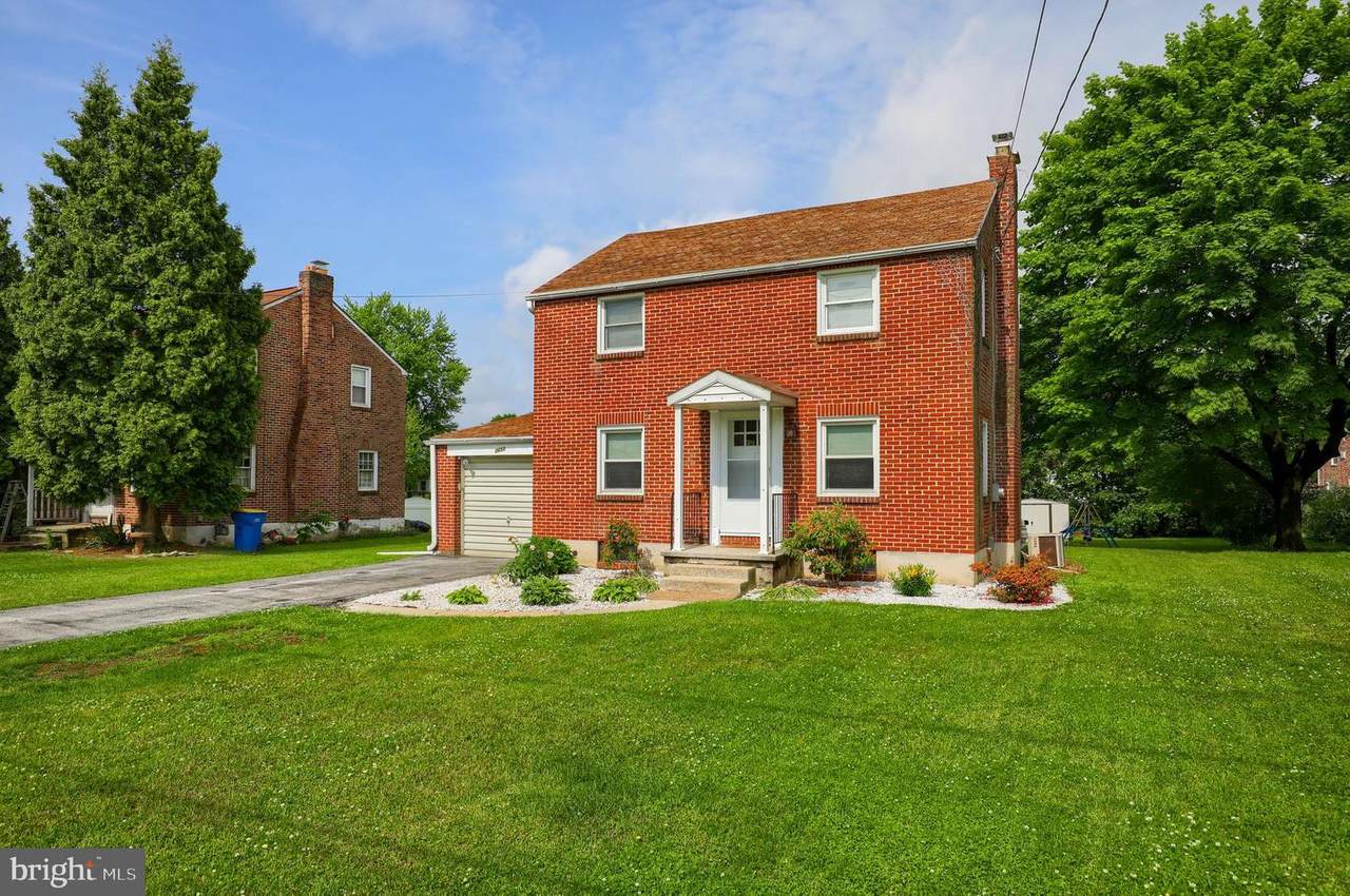 2650 George Street - Photo 1