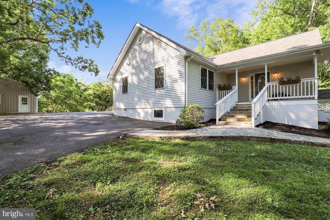 5507 Tamaie Way - Photo 1
