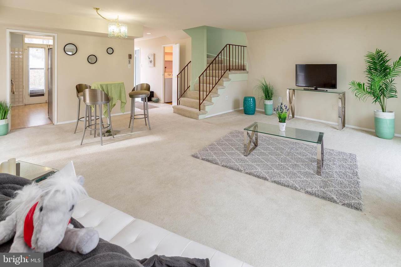 5743 Kings Highway - Photo 1