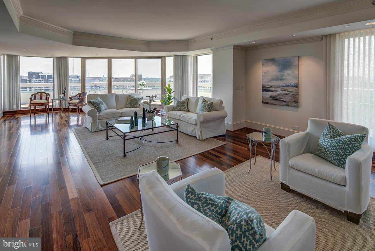 5600 Wisconsin Avenue - Photo 1