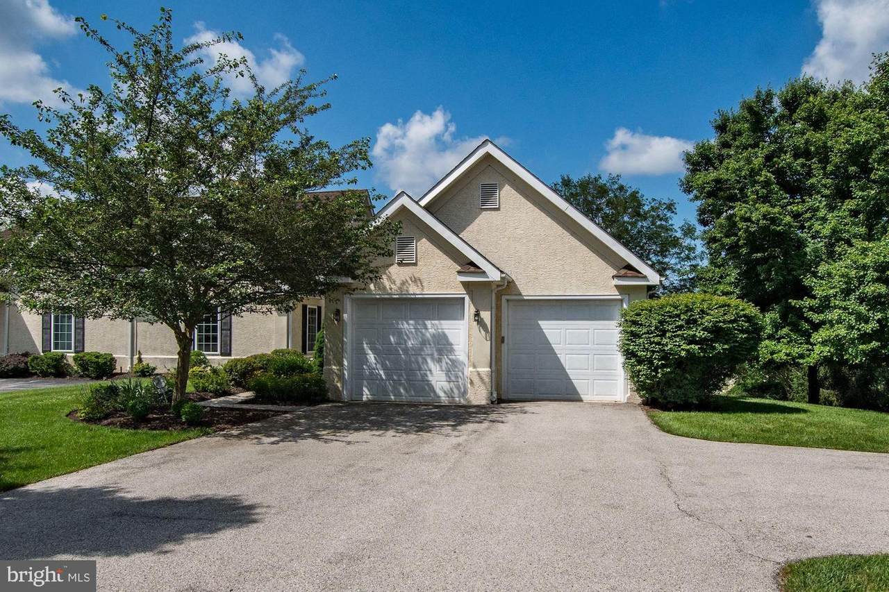 100 Longview Circle - Photo 1