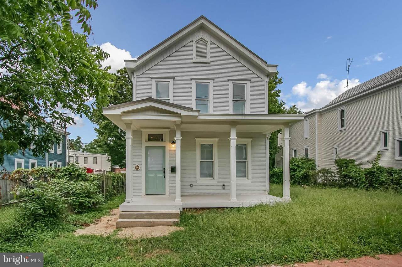 1326 Valley Place - Photo 1