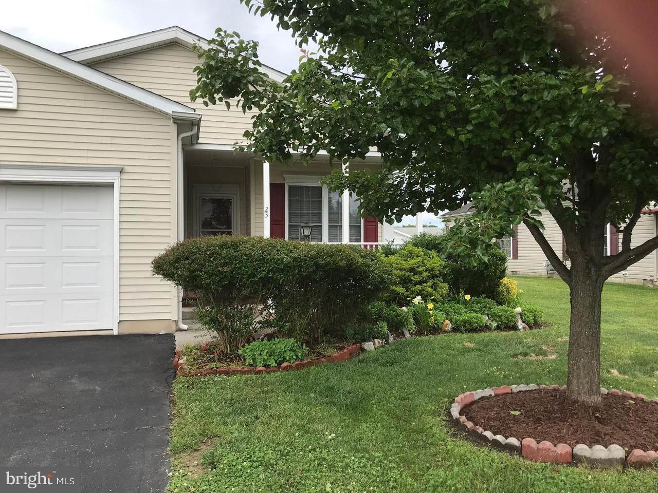 23 Wallace Lane - Photo 1