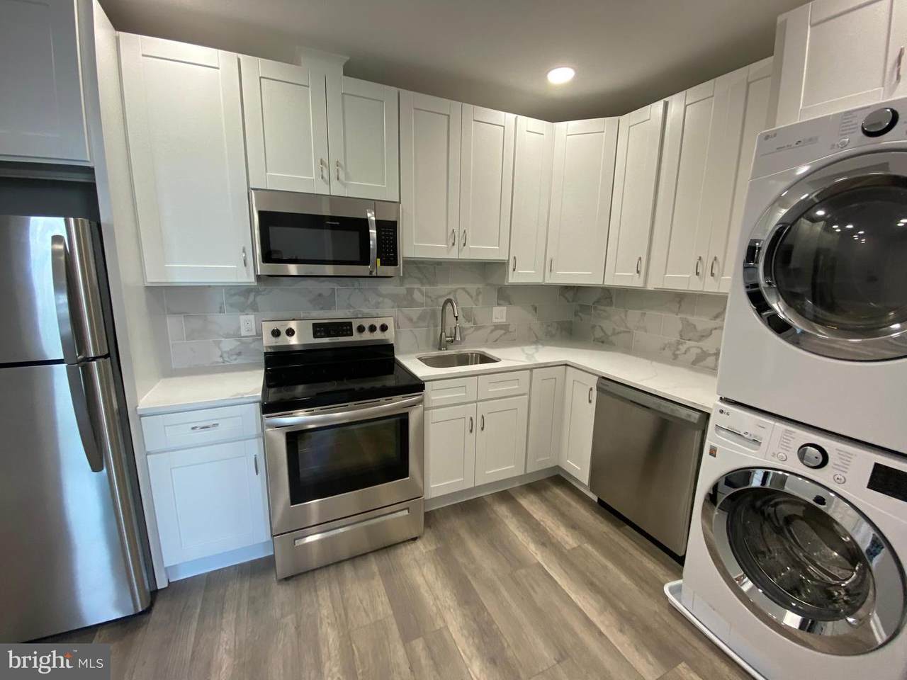 620 Kennedy Street - Photo 1