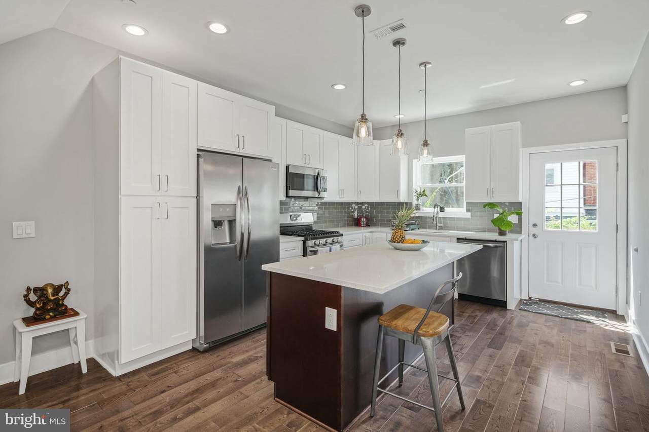 1456 Newkirk Street - Photo 1