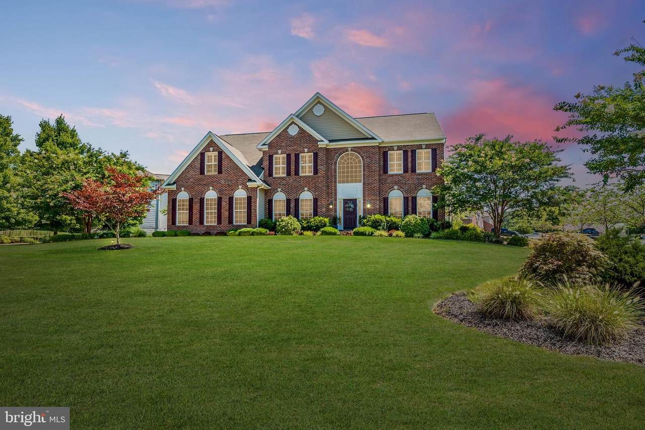 62 Pegasus Way - Photo 1