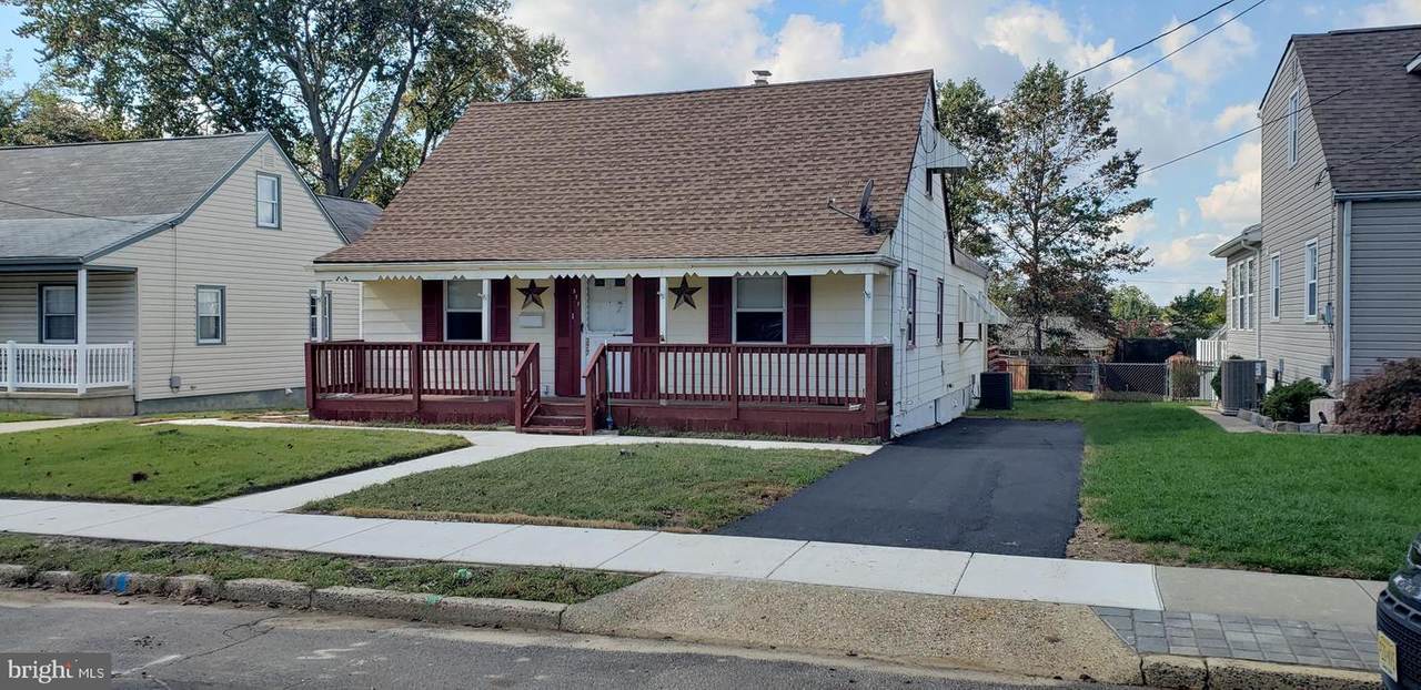 377 Center Avenue - Photo 1