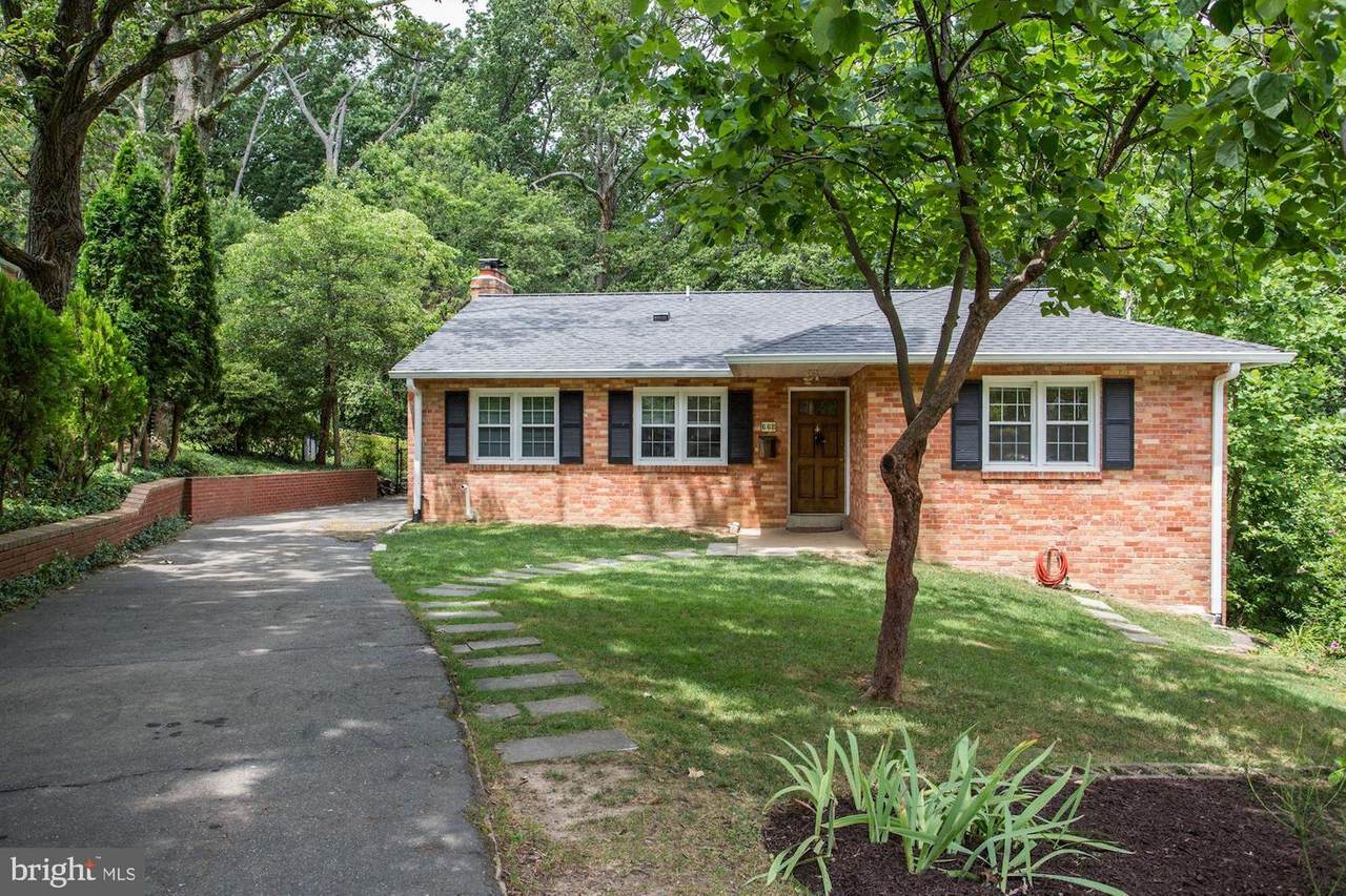 668 Jefferson Street - Photo 1