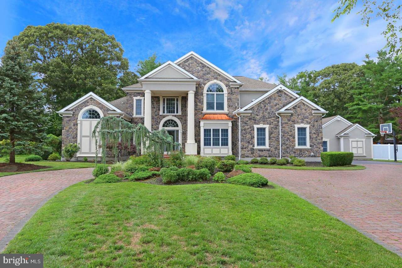 6 Rose Lane - Photo 1