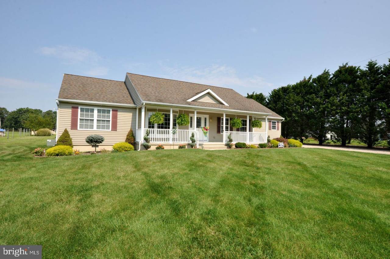 1807 Collings Avenue - Photo 1