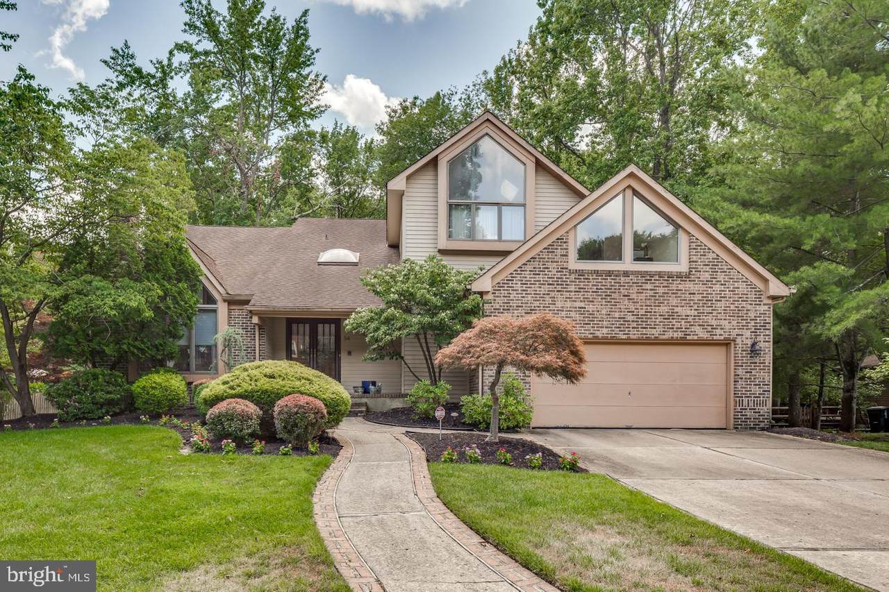 54 Oak Ridge Drive - Photo 1