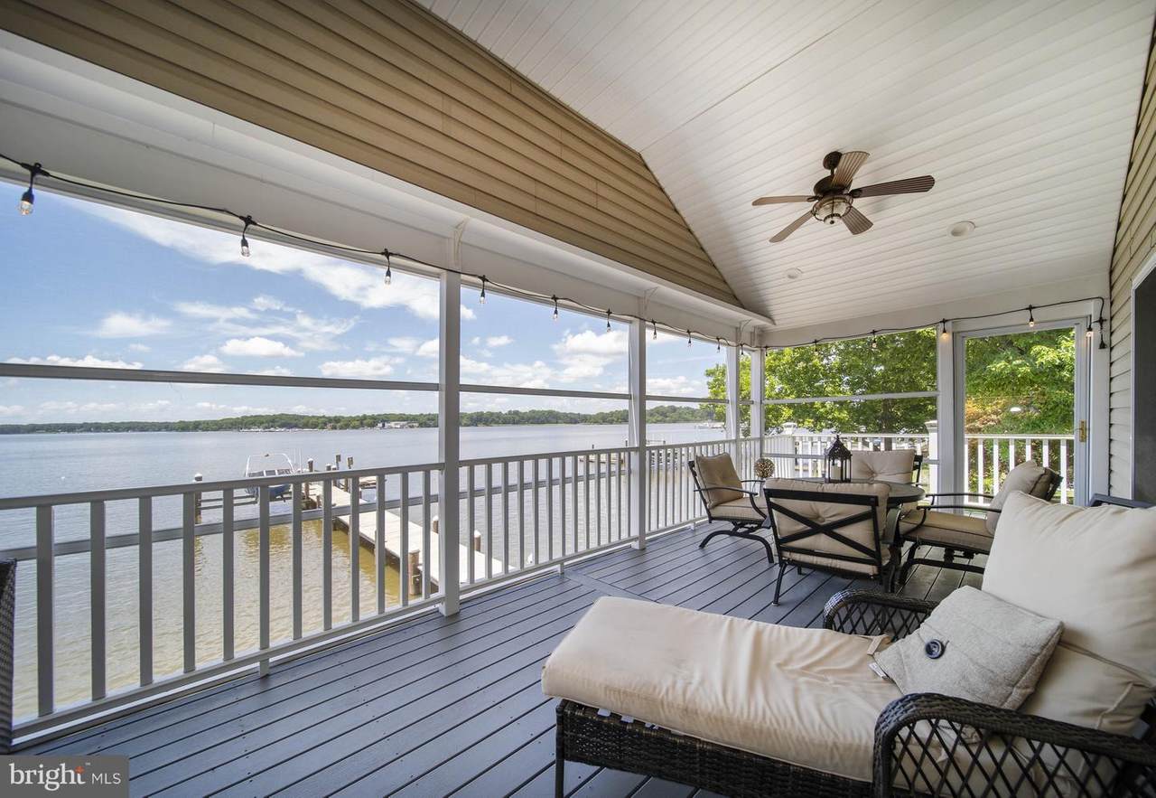 95 River Road - Photo 1