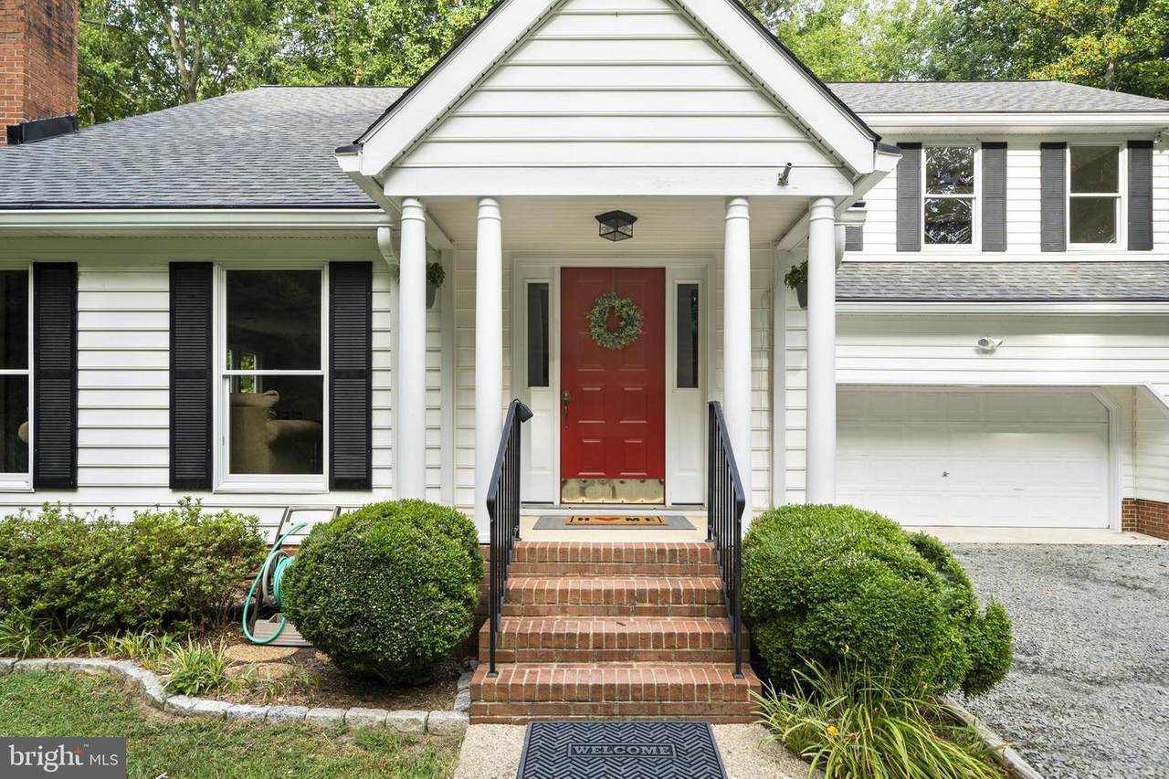 2088 River Drive - Photo 1
