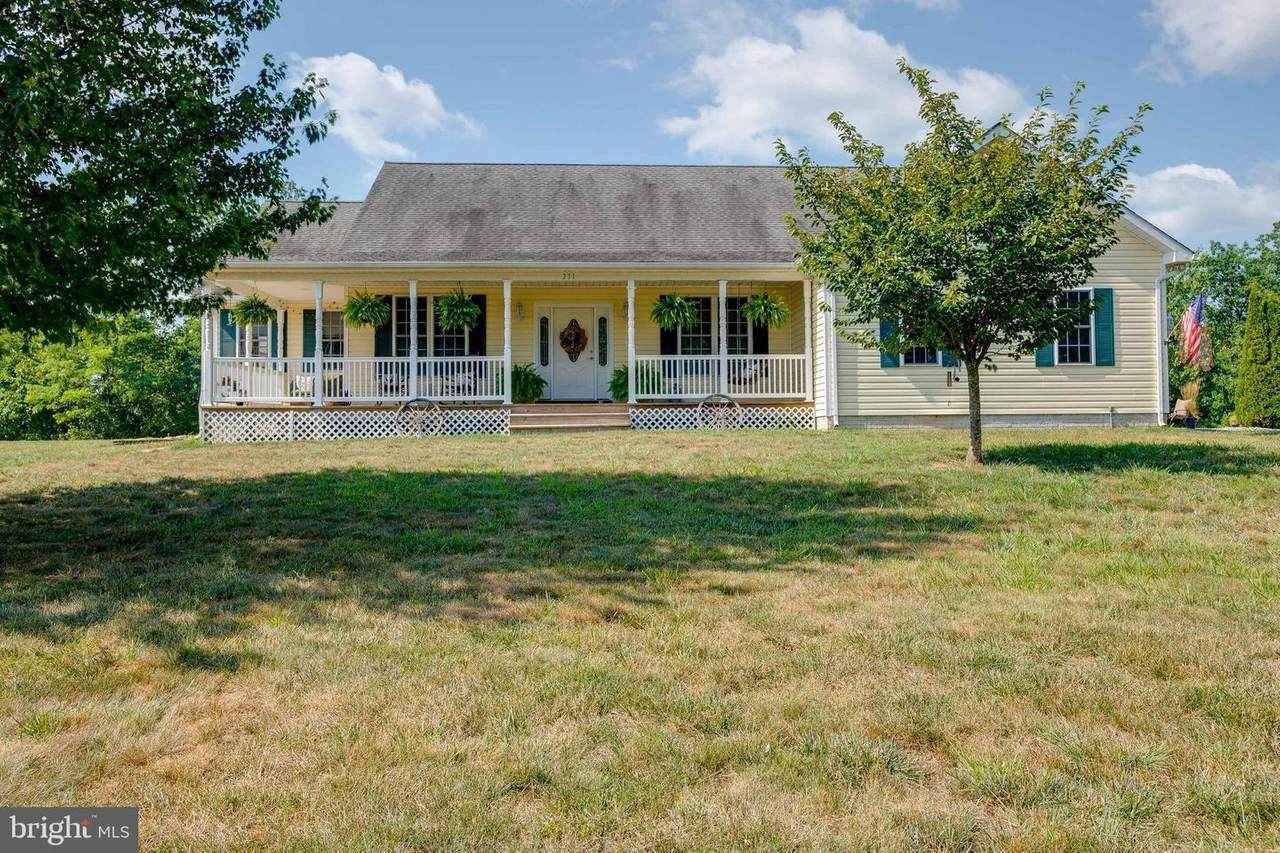 231 Little Pond Lane - Photo 1