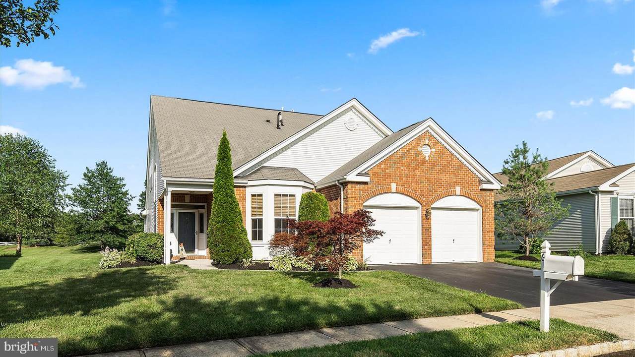 6 Minuteman Circle - Photo 1