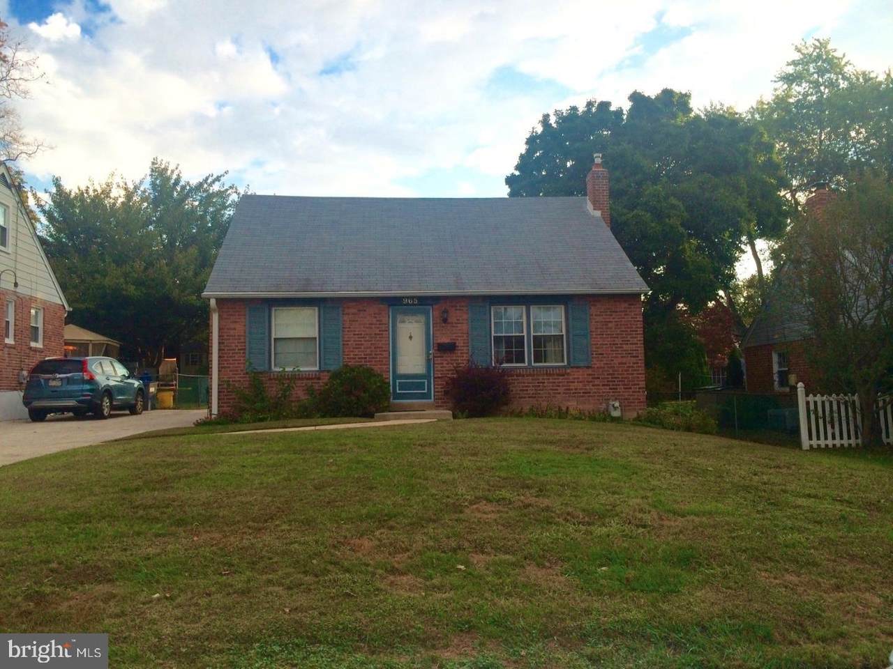 965 Greenbriar Lane - Photo 1