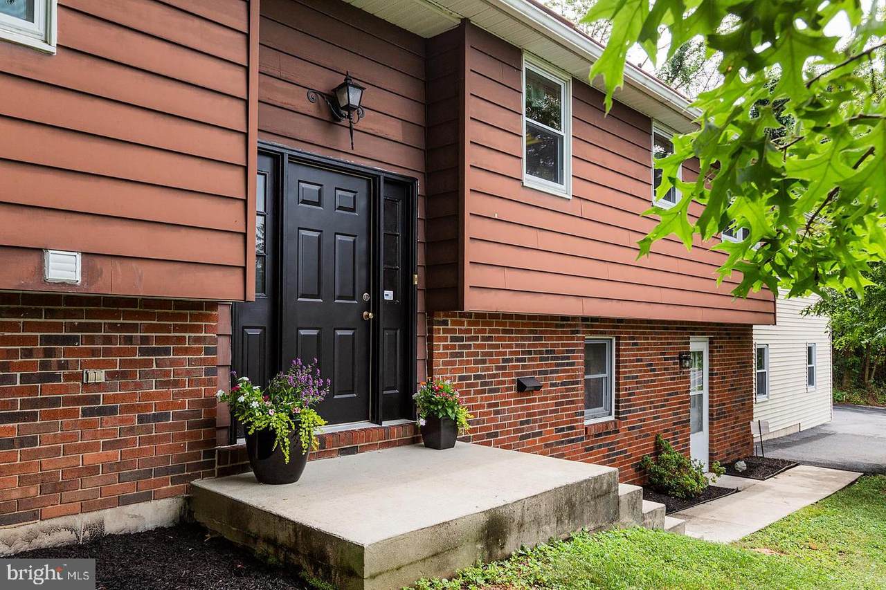 2087 Mount Laurel Road - Photo 1