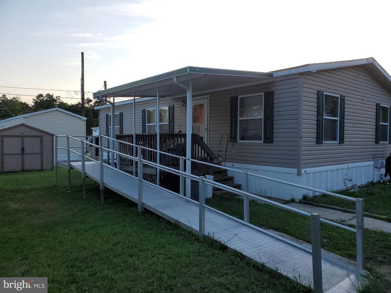 4 Starling Lane - Photo 1