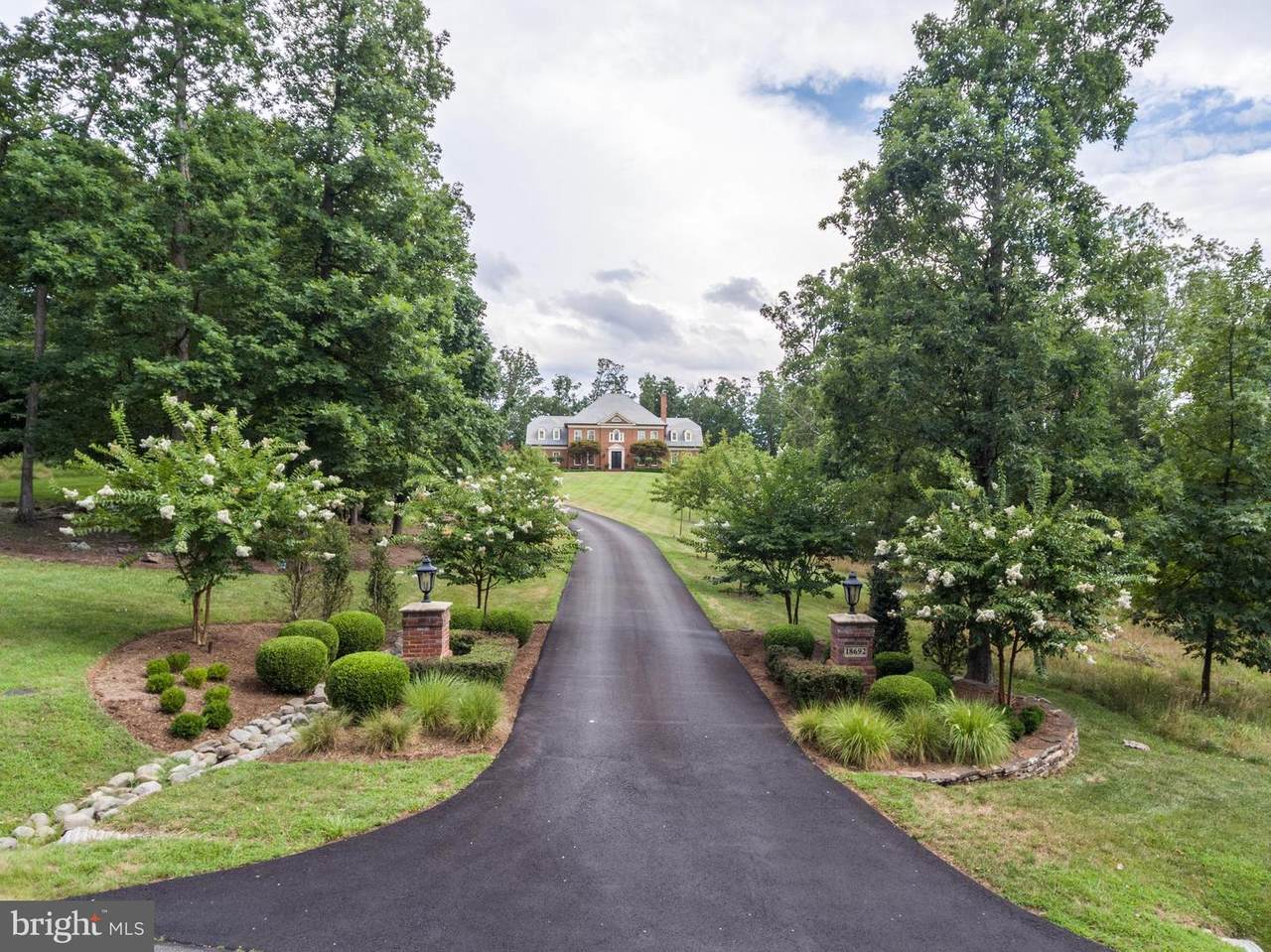 18692 Riverlook Court - Photo 1