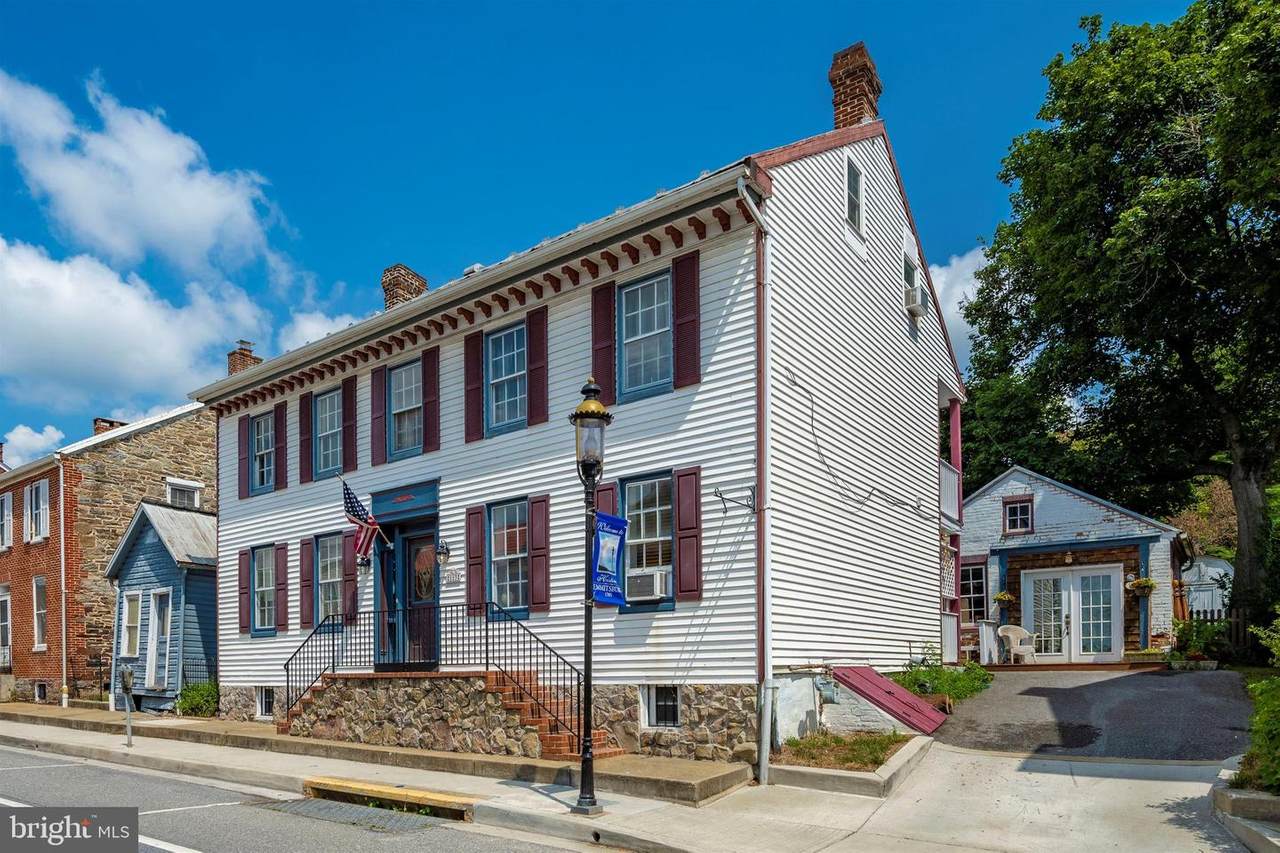 113 Main Street - Photo 1