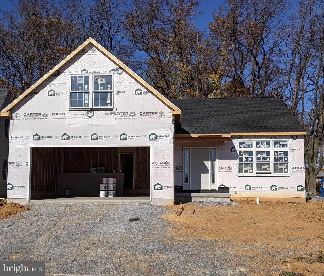 261 Ersa Drive - Photo 1