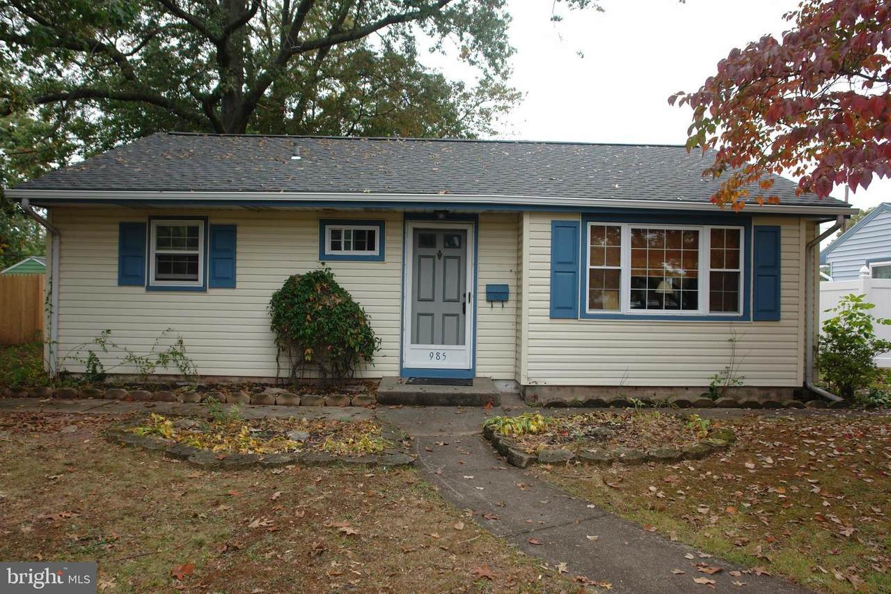 985 Franklin Street - Photo 1