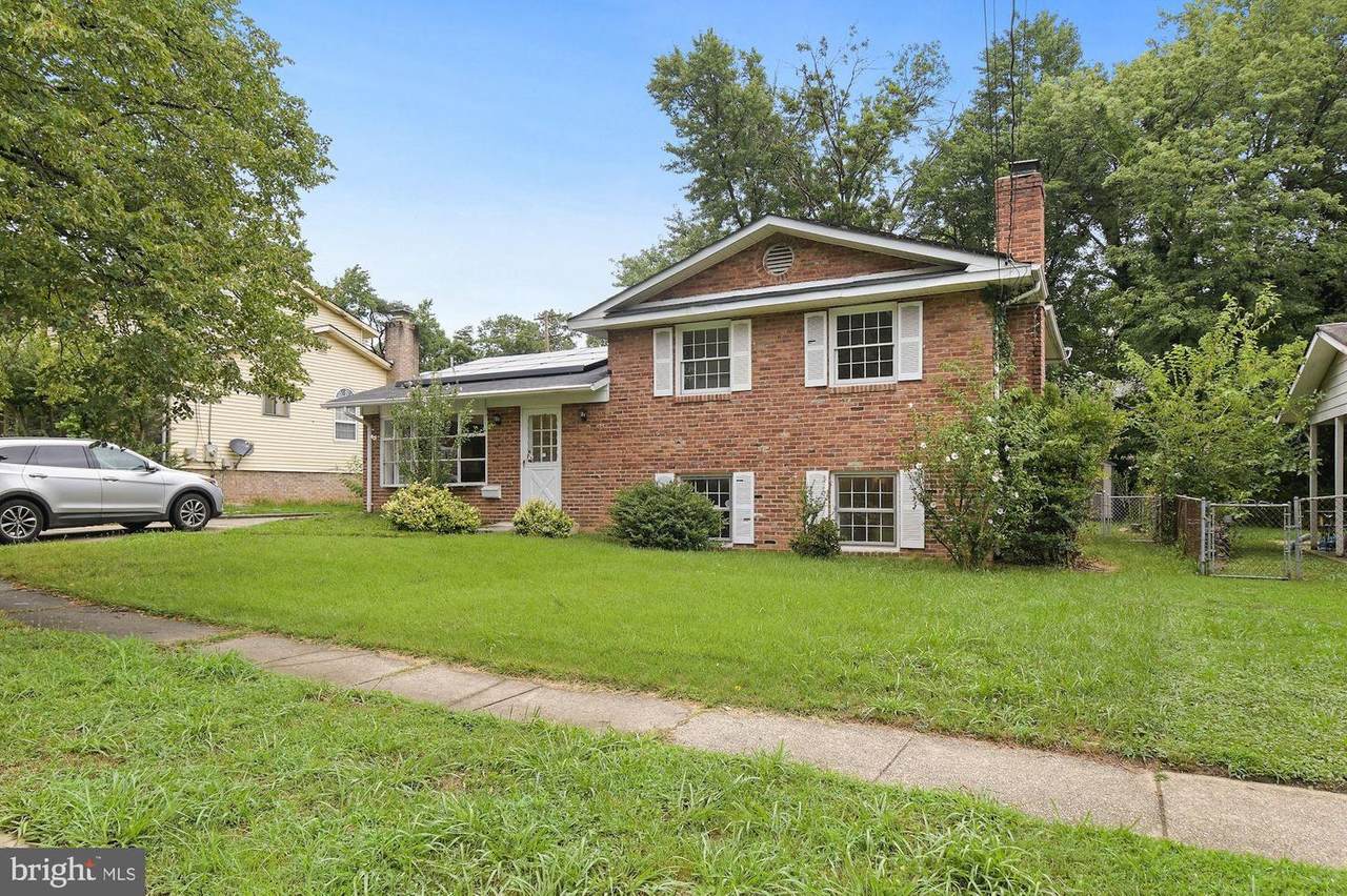 6637 Adrian Street - Photo 1