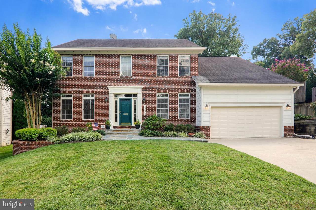 5208 Ridgefield Road - Photo 1
