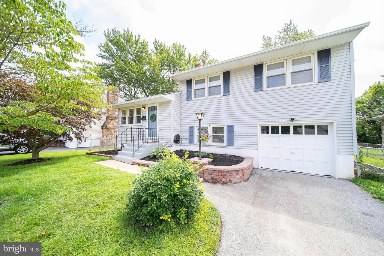 1416 Oak Hill Drive - Photo 1