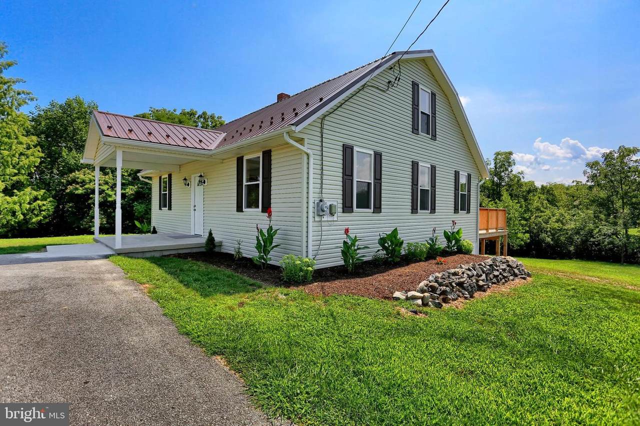 3742 Hill Road - Photo 1