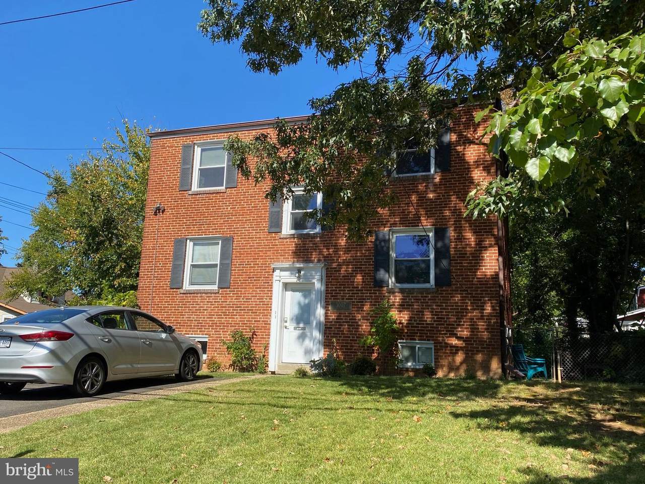 3007 9TH Street - Photo 1