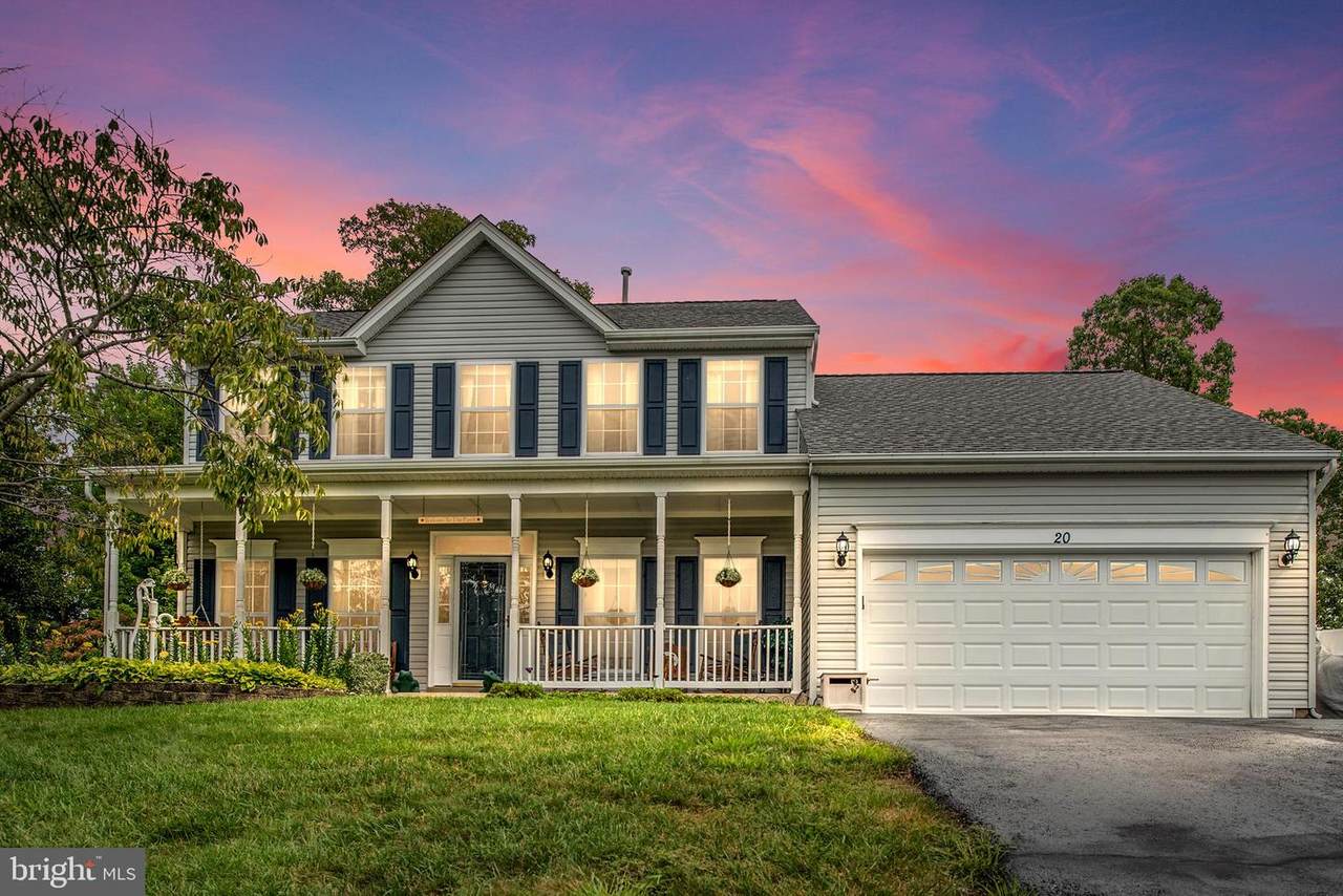 20 Appletree Lane - Photo 1