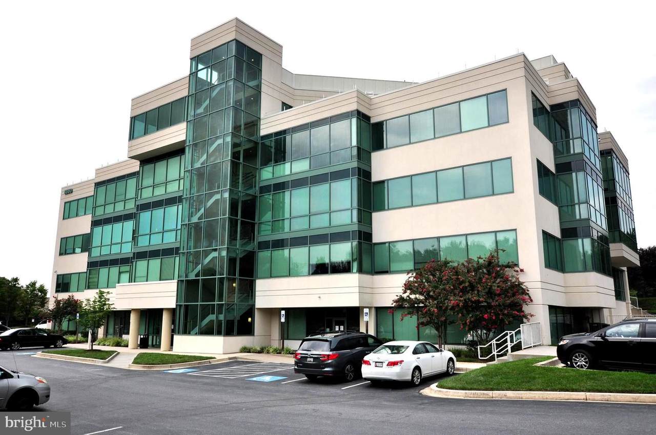 8860 Columbia 100 Parkway - Photo 1