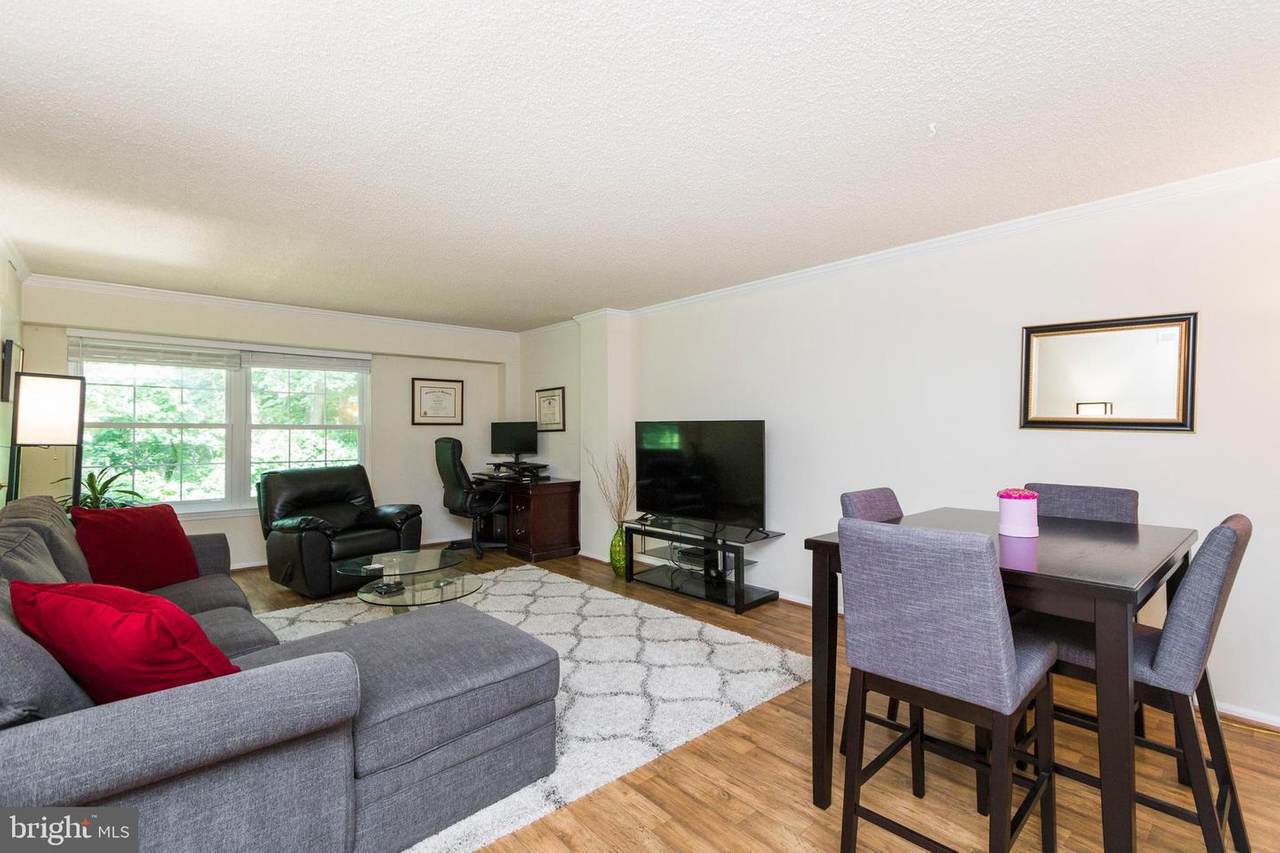 7700 Tremayne Place - Photo 1