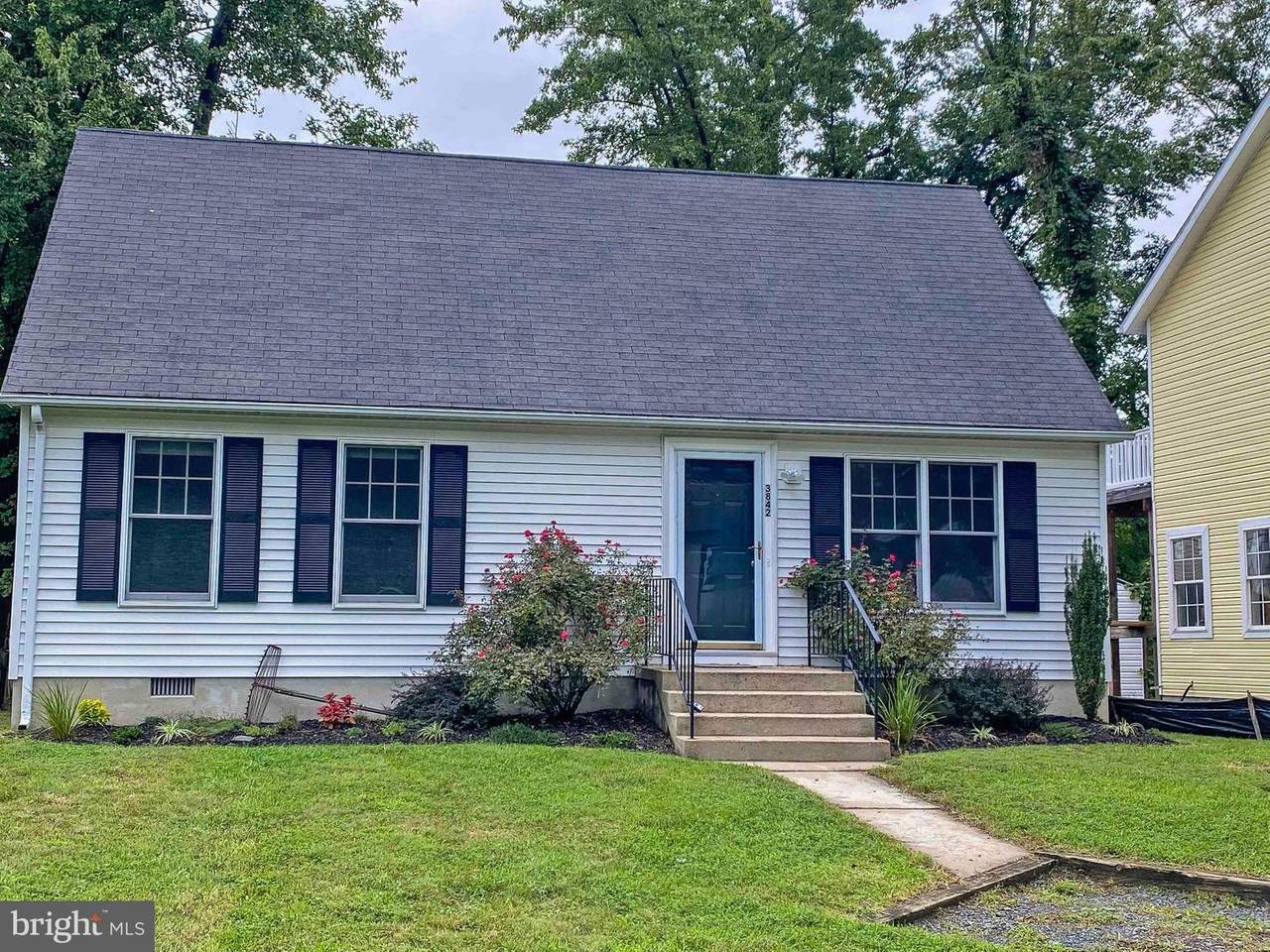 3842 4TH Street - Photo 1