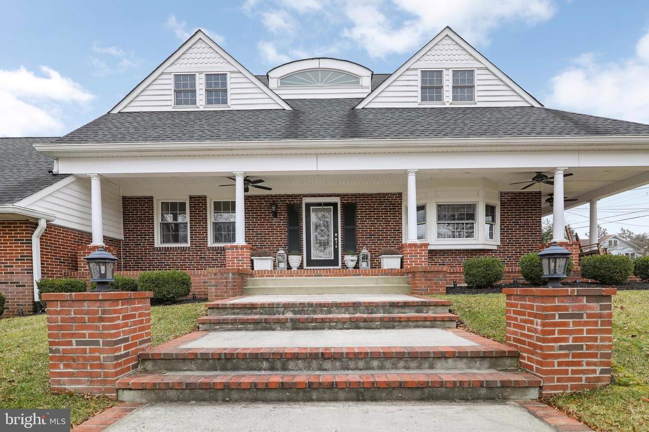 226 Harding Avenue - Photo 1
