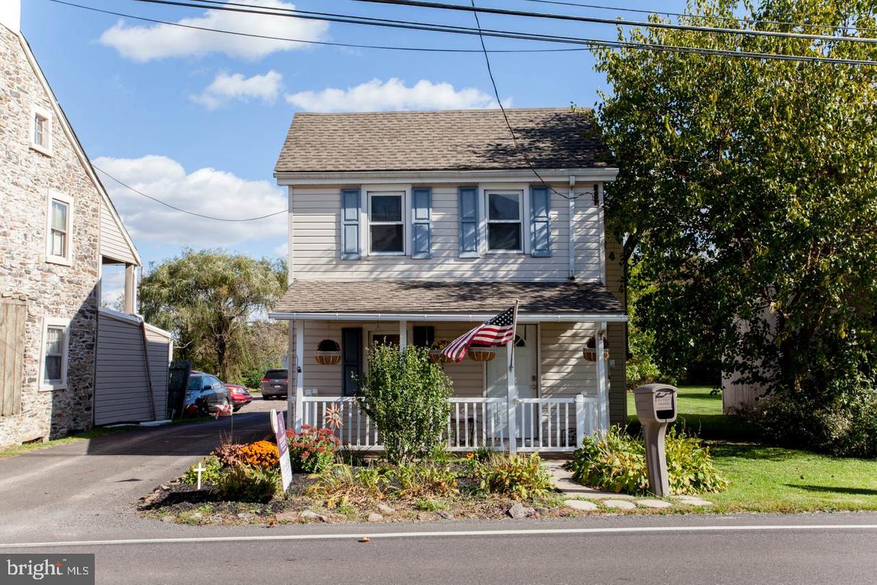 732 Ridge Road - Photo 1