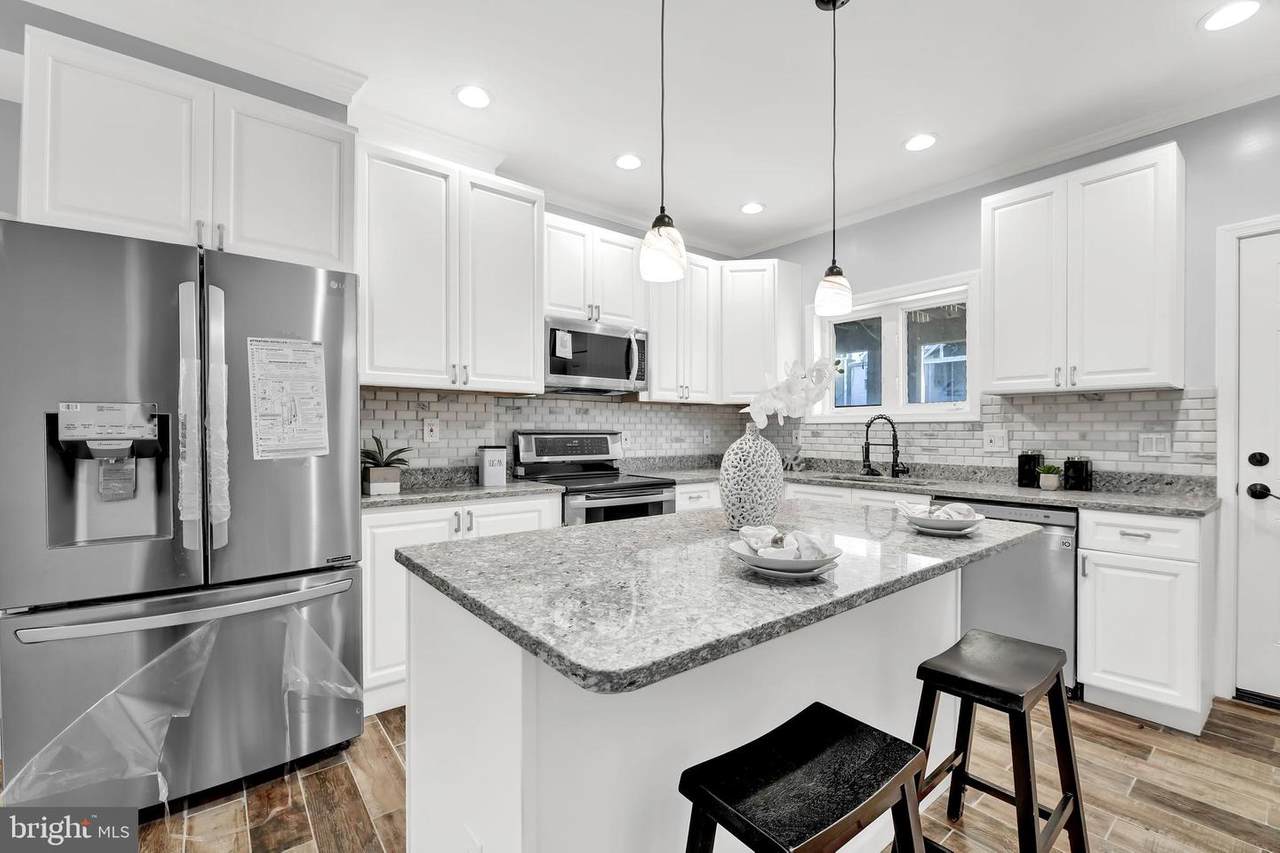245 Bouldin Street - Photo 1