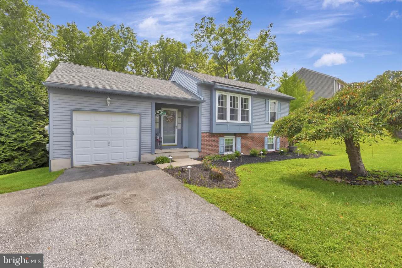 44 Quail Hollow Drive - Photo 1