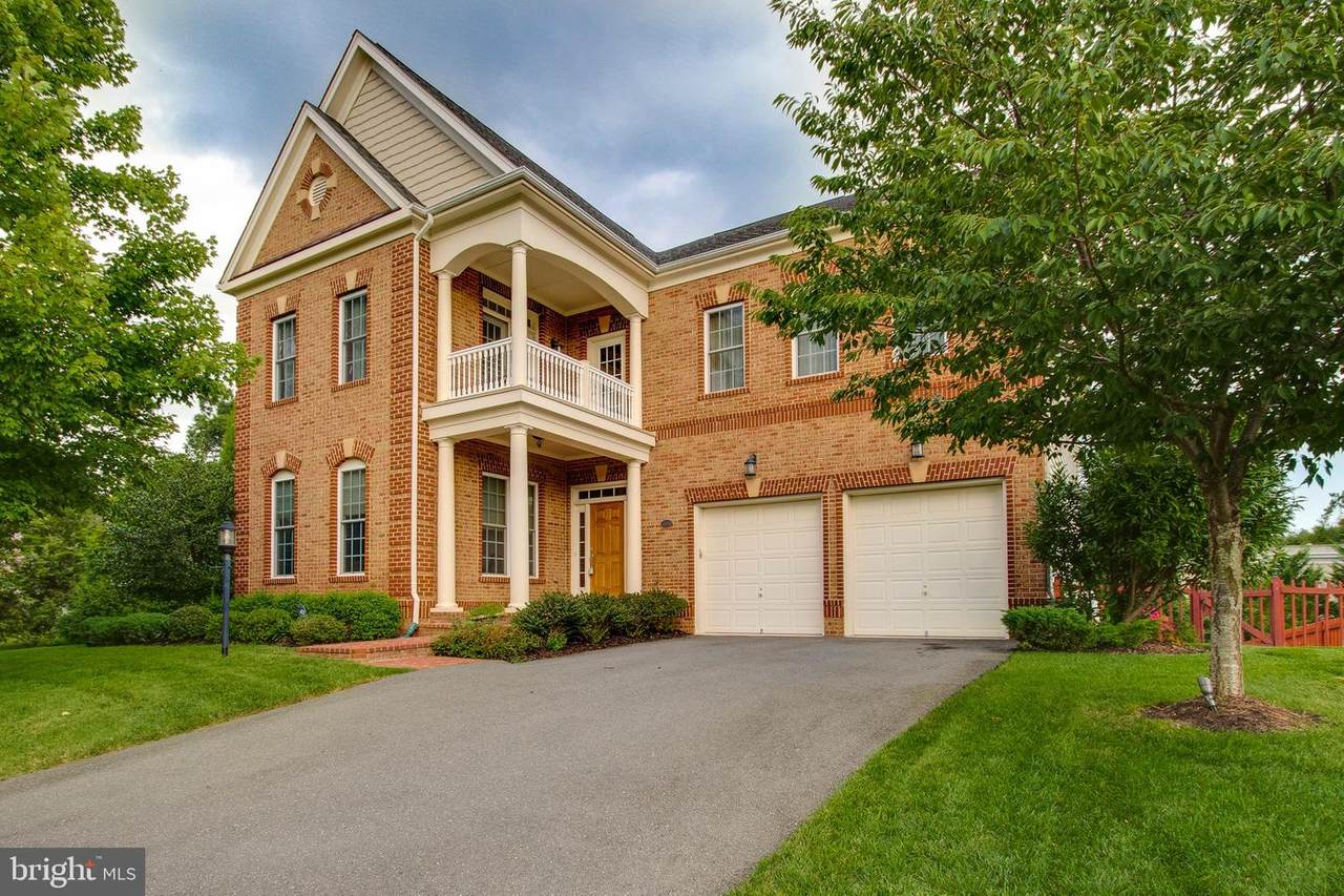 4550 Magnolia Manor Way - Photo 1