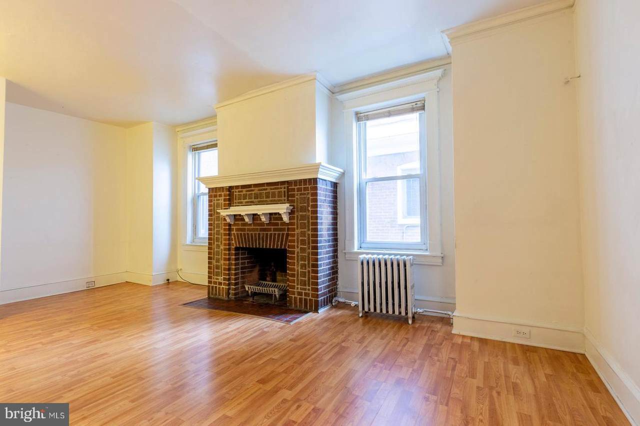 232 46TH Street - Photo 1